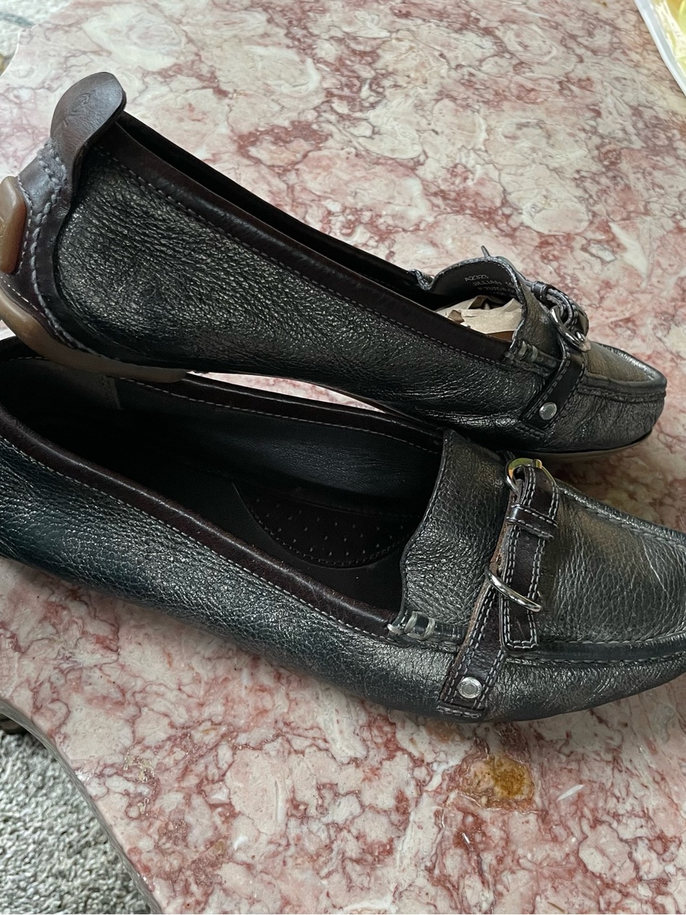 Sz 10 Coach Metallic Greenish Bronze With Brown Trim Leather Women's Loafers - Picture 2 of 12